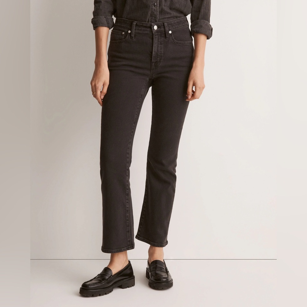 Madewell Kick Out Crop Women's Jeans (Dark Gray)